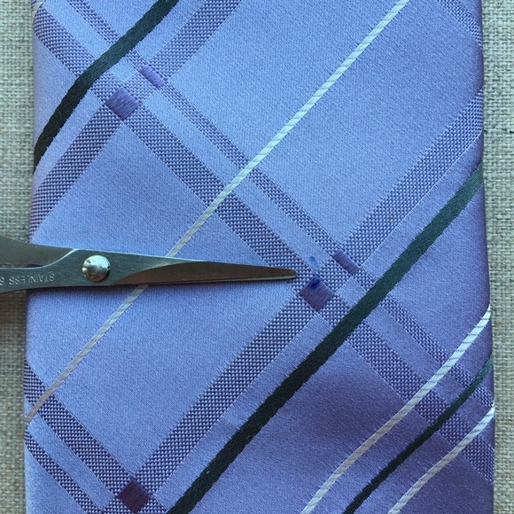 Donald Trump Lavender Striped Silk Tie - Picture 5 of 6